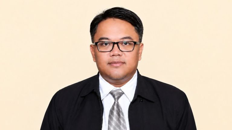 Notifikasi Tanpa Henti: Membaca Burnout di Kalangan Humas Pemerintah lewat Teori Byung-Chul Han